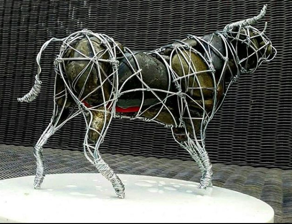 El Toro Side Web